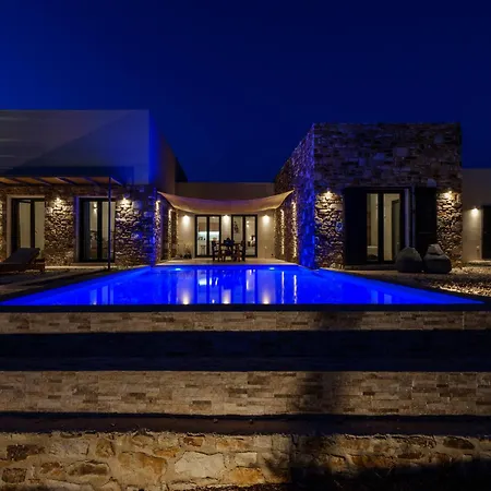 Luxurious Antiparos Villa